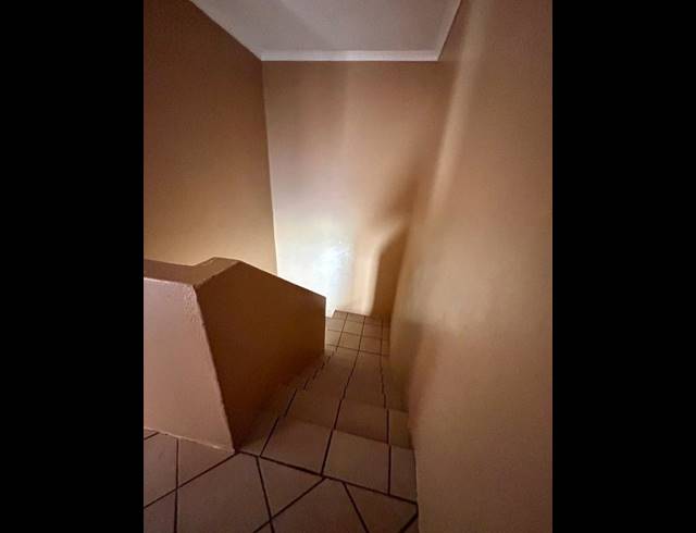 2 BEDROOM HOUSE FOR SALE IN VANDERBIJLPARK CE 3